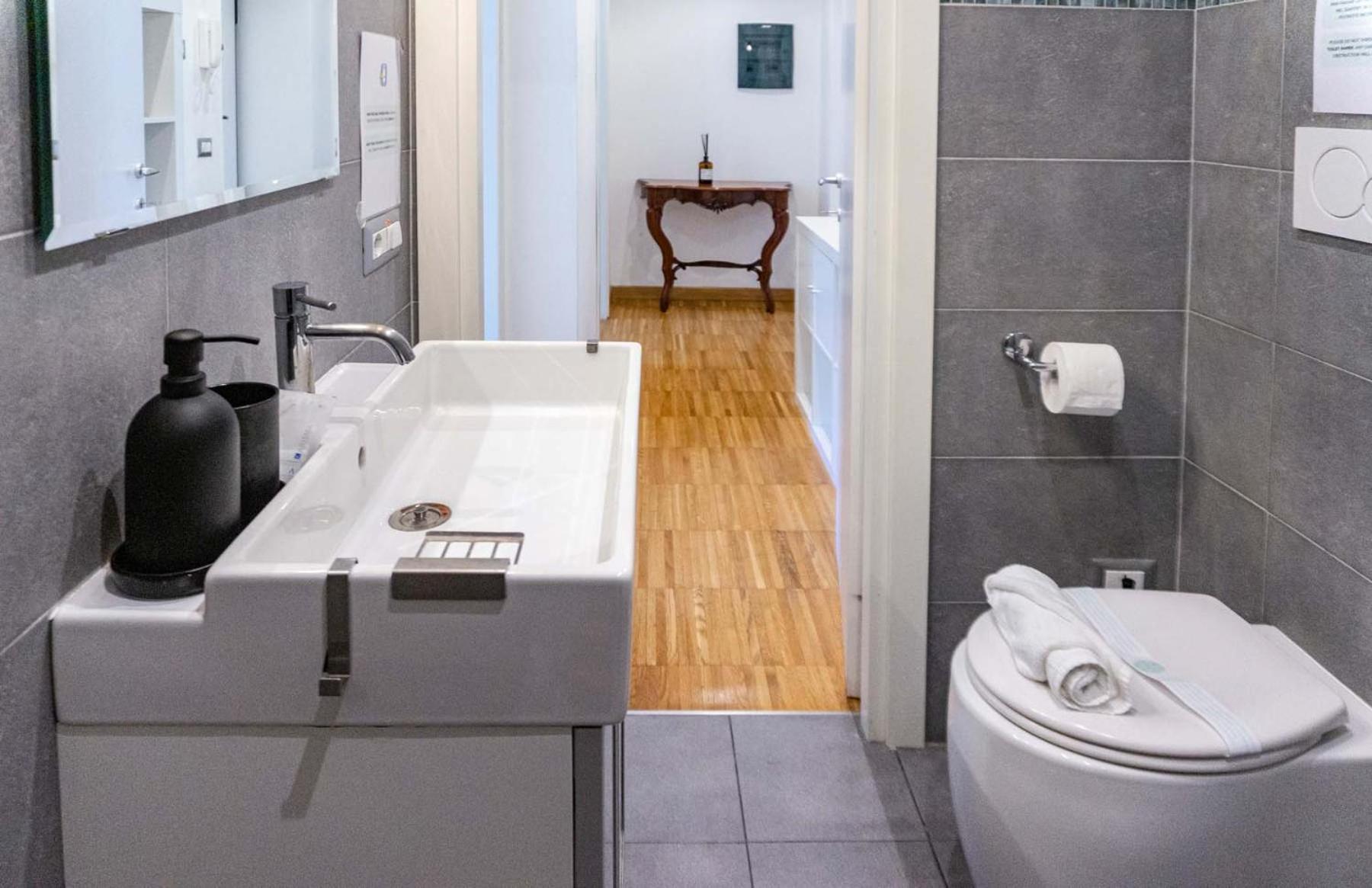 Colosseum Cosy Apartment Close To Metro Roma Dış mekan fotoğraf